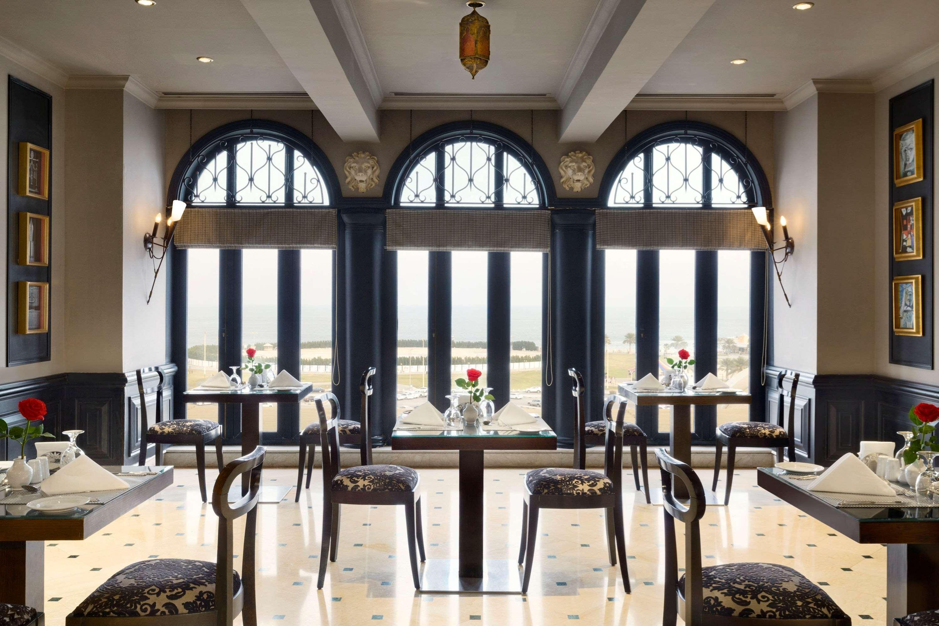 Hawthorn Suites By Wyndham Ал Хубар Екстериор снимка
